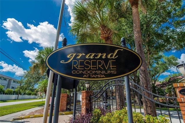 8718 MALLARD RESERVE DRIVE 202, Tampa, FL 33614