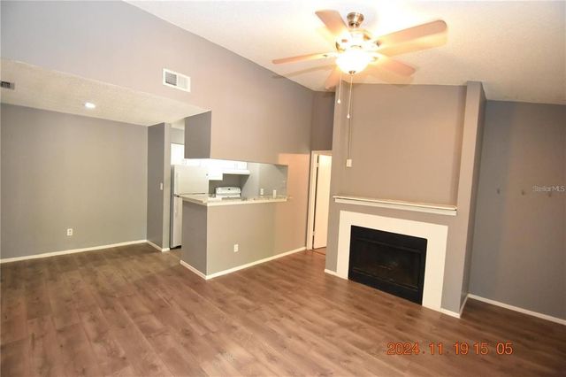 8718 MALLARD RESERVE DRIVE 202, Tampa, FL 33614