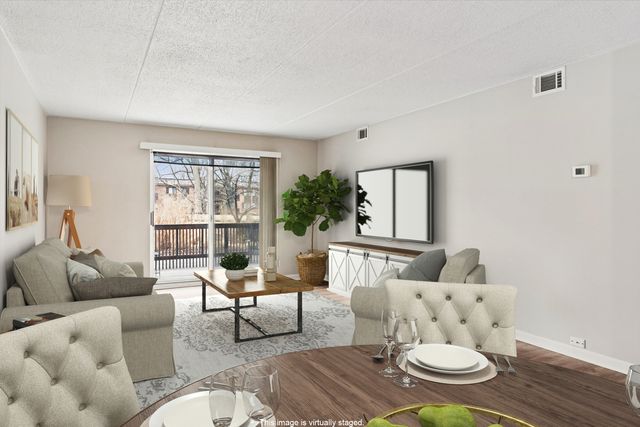 8025 Woodglen Lane 112, Downers Grove, IL 60516