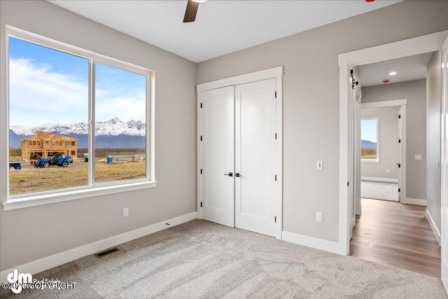 1966 W Cashatt Avenue, Wasilla, AK 99654