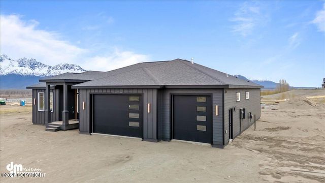 1966 W Cashatt Avenue, Wasilla, AK 99654