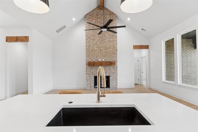 9560 Regado Court, Guthrie, OK 73044