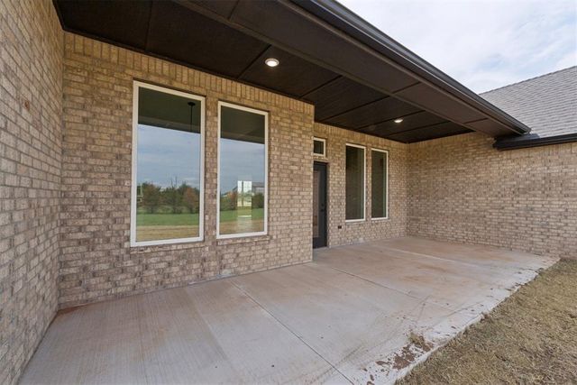 9560 Regado Court, Guthrie, OK 73044