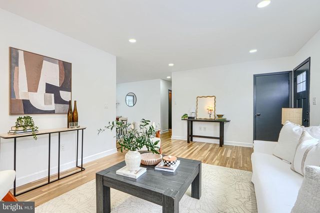 6112 CHESWORTH RD, Baltimore, MD 21228