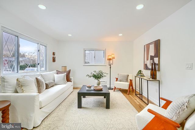 6112 CHESWORTH RD, Baltimore, MD 21228