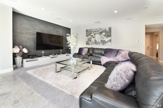 5305 Gather Way, Fairfield, CA 94534