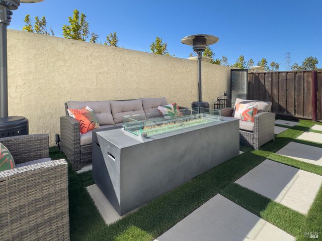 5305 Gather Way, Fairfield, CA 94534