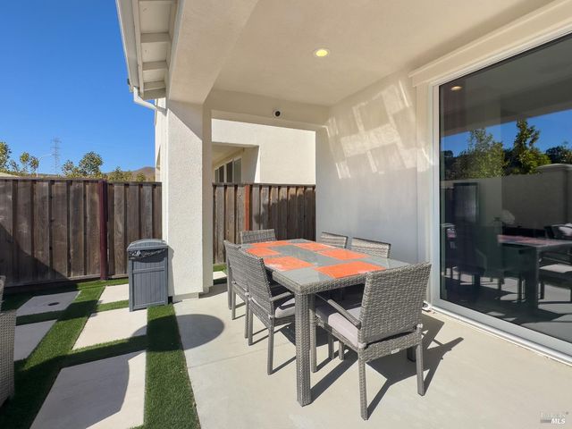 5305 Gather Way, Fairfield, CA 94534