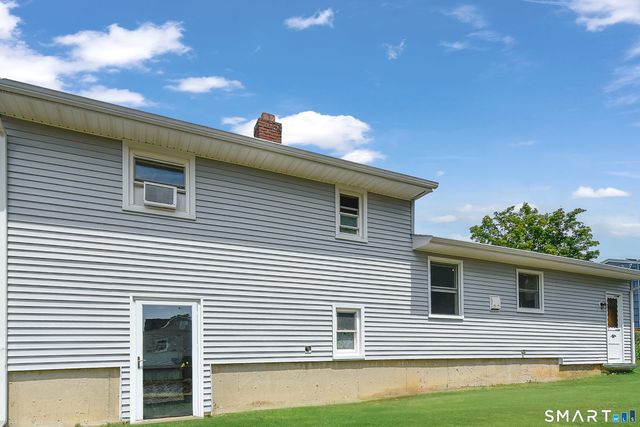 245 Oakwood Drive, Fairfield, CT 06824
