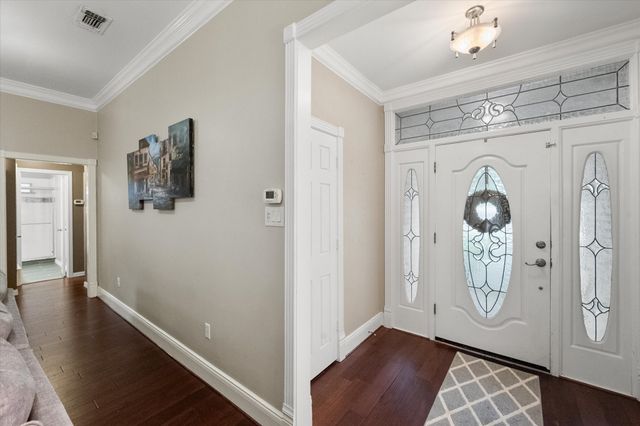 5206 Independence Avenue, Arlington, TX 76017