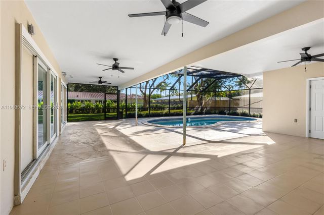 13905 SW 78th Ct, Palmetto Bay, FL 33158