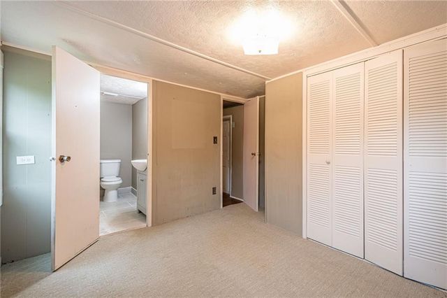 821 Everett Springs Road, Calhoun, GA 30701