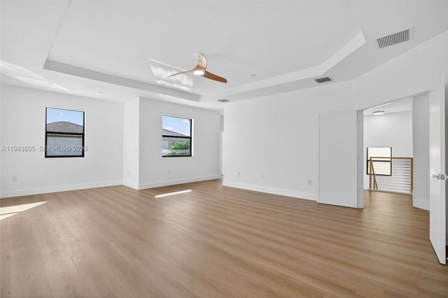 11556 SW 234th St, Homestead, FL 33032