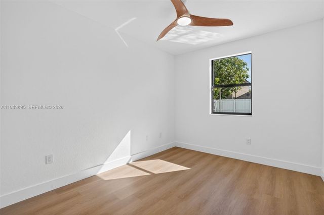 11556 SW 234th St, Homestead, FL 33032