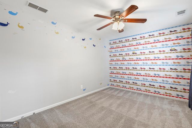 910 Silver Lake Drive, Acworth, GA 30102