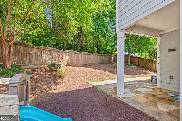 910 Silver Lake Drive, Acworth, GA 30102