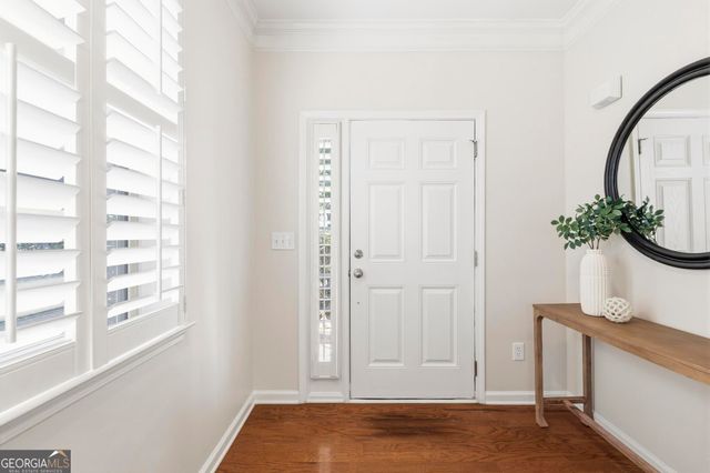 910 Silver Lake Drive, Acworth, GA 30102