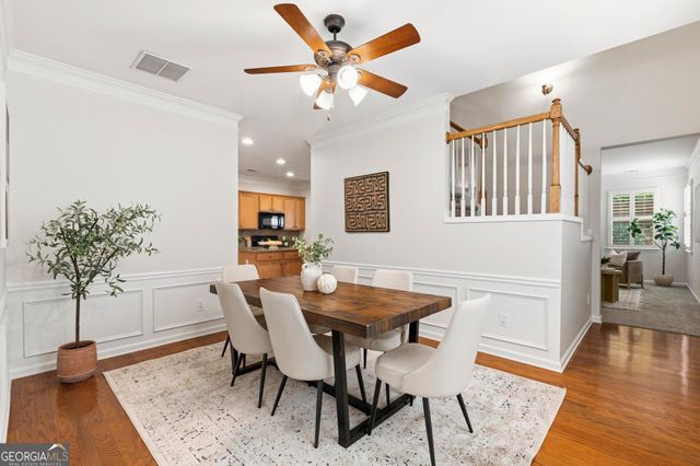 910 Silver Lake Drive, Acworth, GA 30102