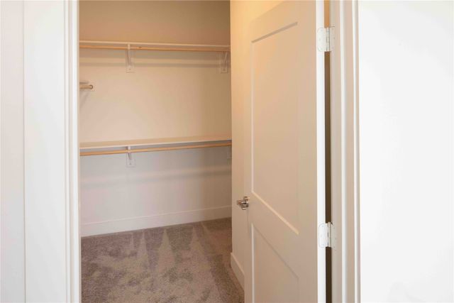 108 N US 377 420, Roanoke, TX 76262