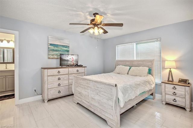 1817 SW 40th ST, Cape Coral, FL 33914