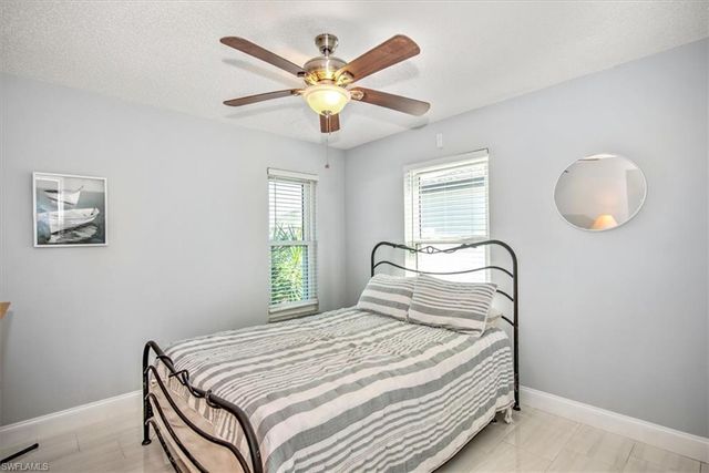 1817 SW 40th ST, Cape Coral, FL 33914
