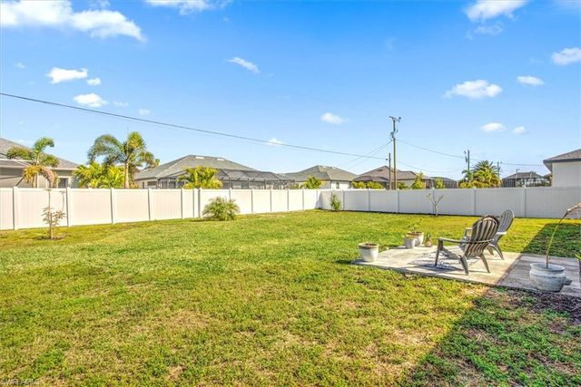 1817 SW 40th ST, Cape Coral, FL 33914