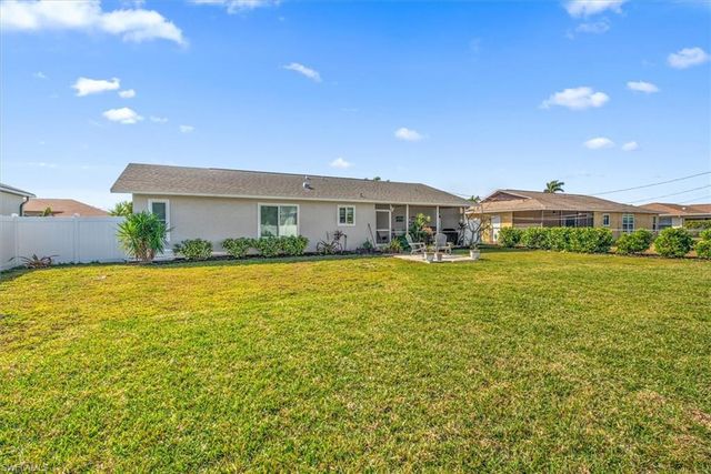 1817 SW 40th ST, Cape Coral, FL 33914