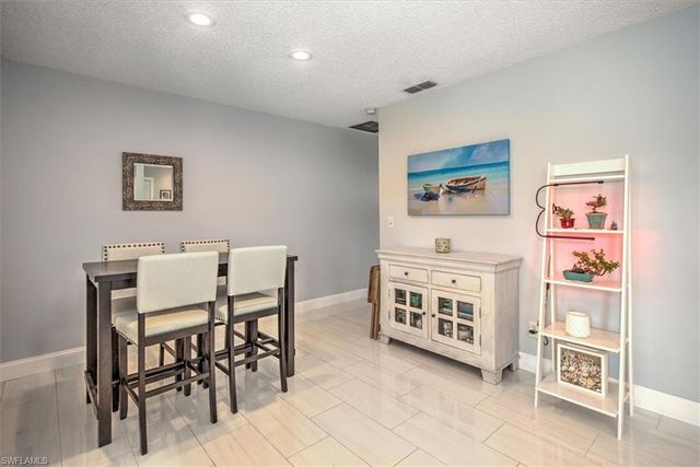 1817 SW 40th ST, Cape Coral, FL 33914