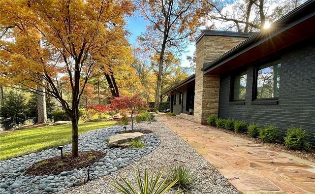 1904 Lenox NE Road, Atlanta, GA 30306