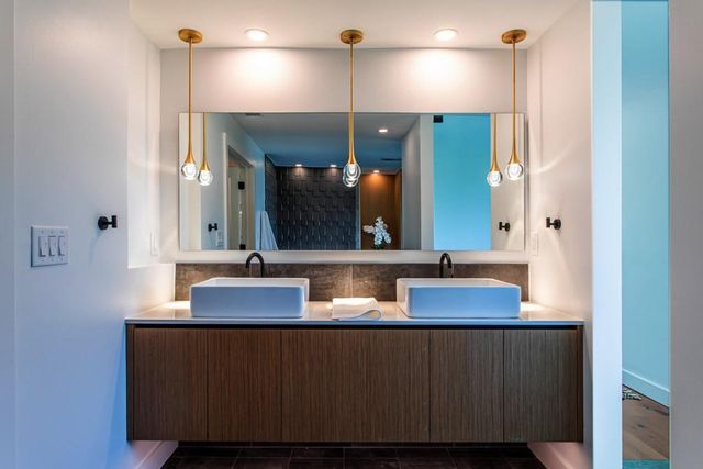 1904 Lenox NE Road, Atlanta, GA 30306