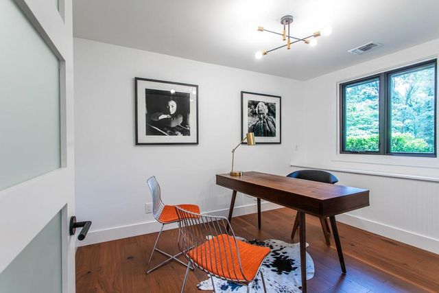 1904 Lenox NE Road, Atlanta, GA 30306