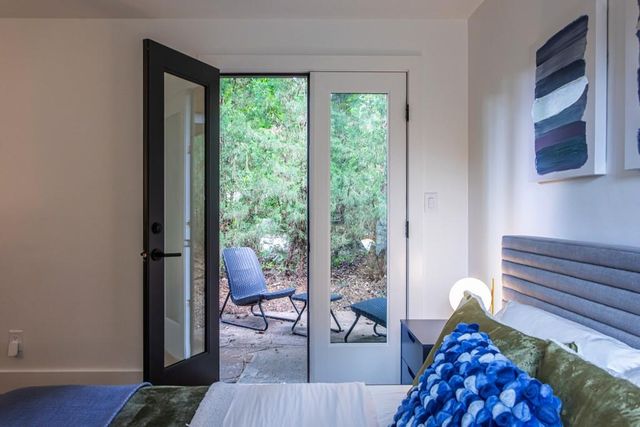 1904 Lenox NE Road, Atlanta, GA 30306