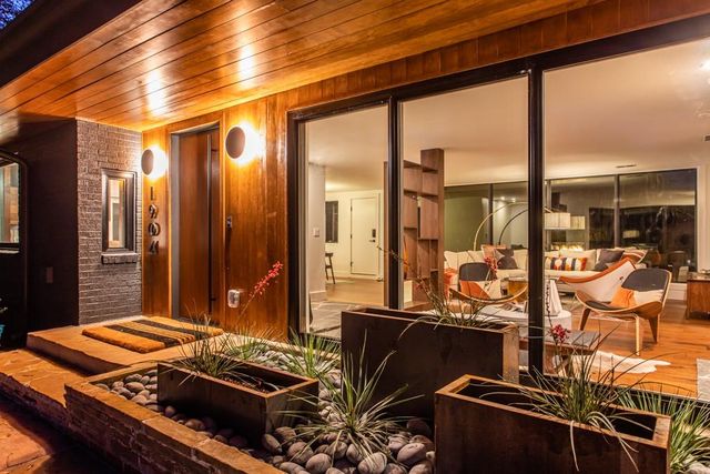 1904 Lenox NE Road, Atlanta, GA 30306