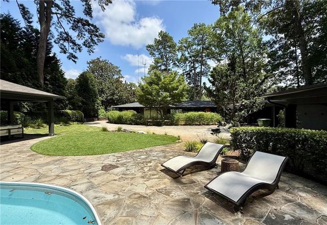 1904 Lenox NE Road, Atlanta, GA 30306