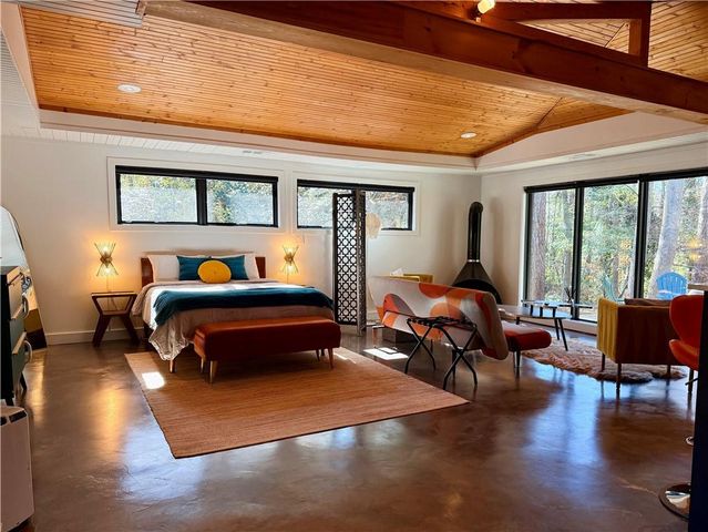 1904 Lenox NE Road, Atlanta, GA 30306