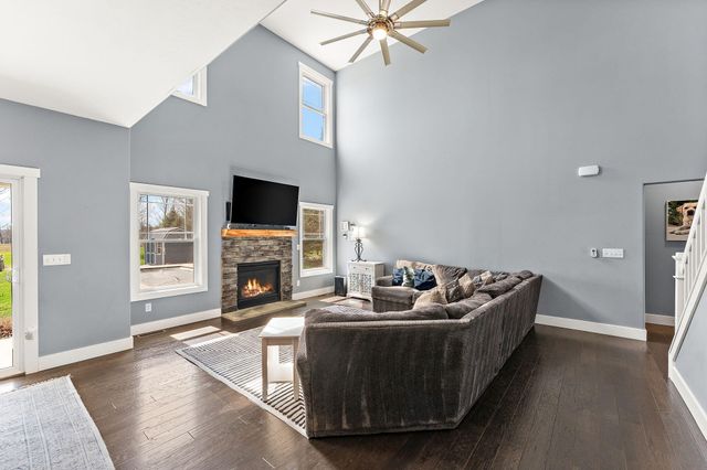 112 Lavender Court, New Carlisle, IN 46552