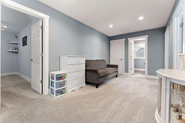 112 Lavender Court, New Carlisle, IN 46552