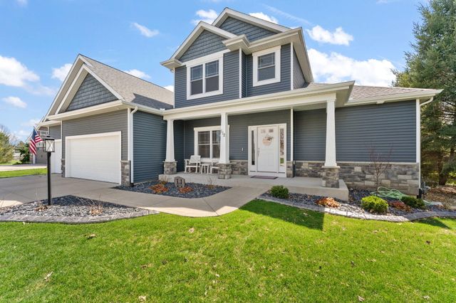112 Lavender Court, New Carlisle, IN 46552