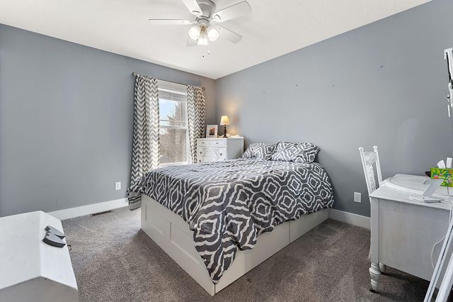 112 Lavender Court, New Carlisle, IN 46552