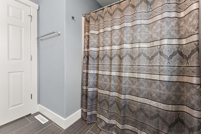 112 Lavender Court, New Carlisle, IN 46552