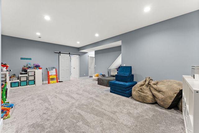 112 Lavender Court, New Carlisle, IN 46552
