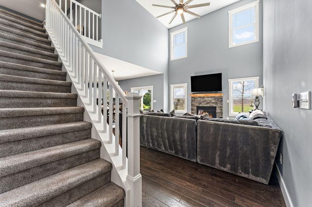 112 Lavender Court, New Carlisle, IN 46552
