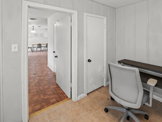 6208 Walnut Hills Drive, Austin, TX 78723