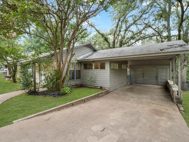 6208 Walnut Hills Drive, Austin, TX 78723
