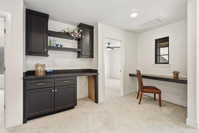 12804 Cobblestone Curve Road, Oklahoma City, OK 73142