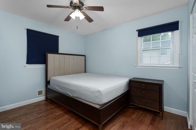2025 OAK TREE RD, Edison, NJ 08820