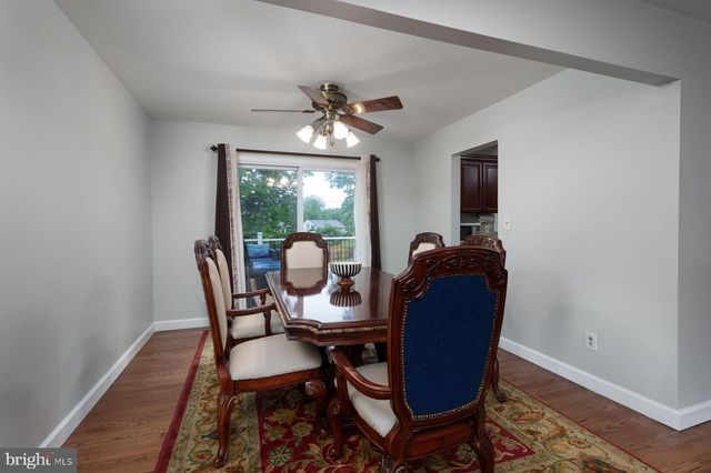 2025 OAK TREE RD, Edison, NJ 08820