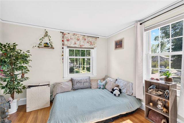 87 Miller Avenue, East Providence, RI 02916