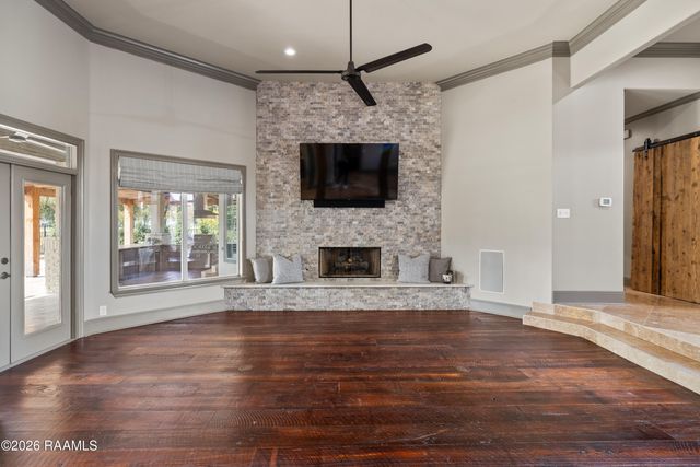 204 Inverness Lane, Broussard, LA 70518