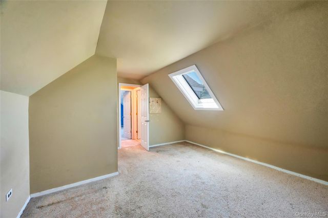 34 Oak Street, Hicksville, NY 11801
